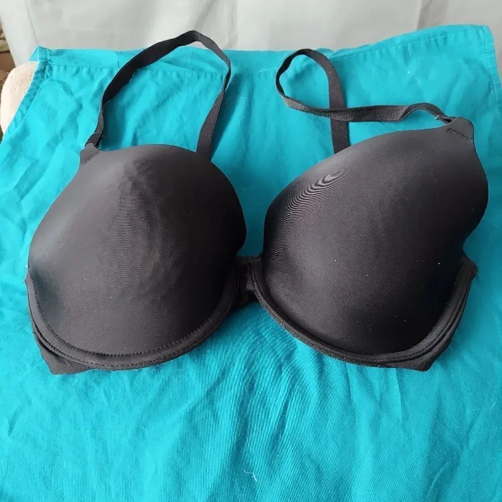 VICTORIA'S secret Black perfect coverage underwire 32DD